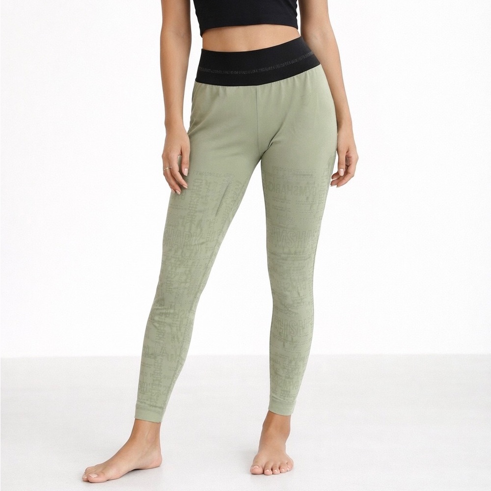 Gymshark Mint Green & Black Spellout Comfy Gym Women’s Size Medium Leggings